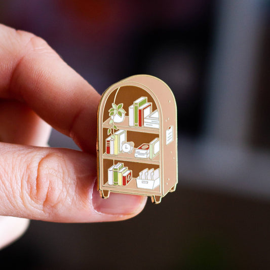 Bookshelf Enamel Pin