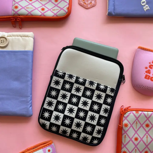 Zipper Black + White Star Kindle & E-Reader Sleeve